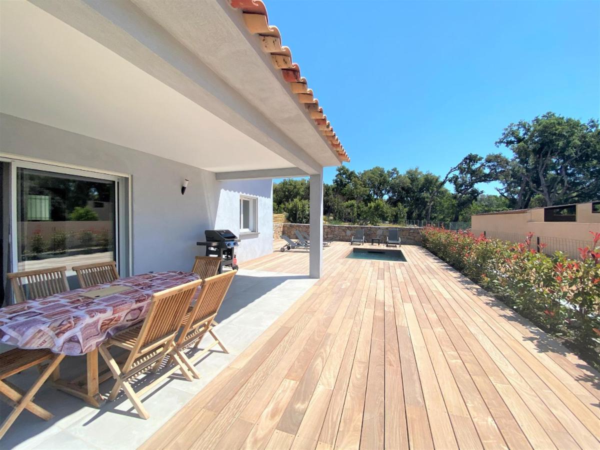 Villa Deux Chambres Avec Piscine Chauffee Proche Des Plages Sainte-Lucie de Porto-Vecchio Esterno foto